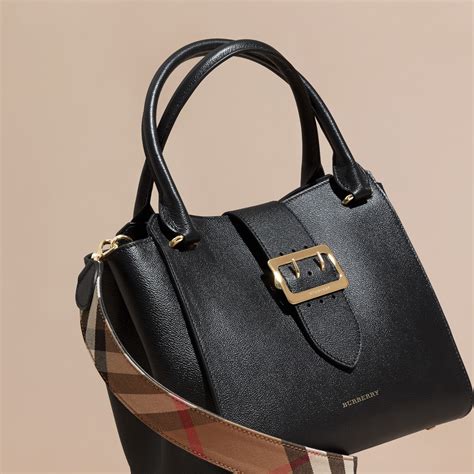 burberry buckle tote